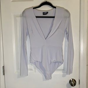Longe sleeve white bodysuit